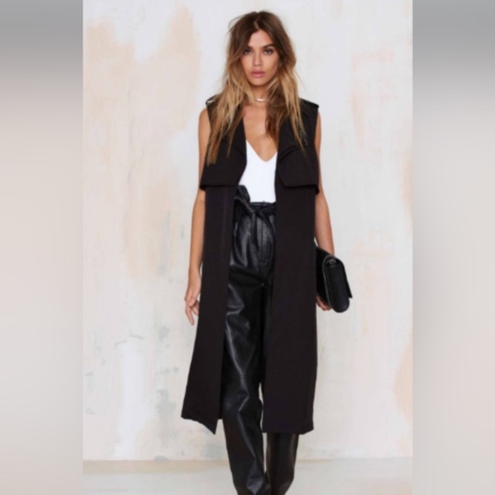 NWOT!  Liliana Black Wool Vest